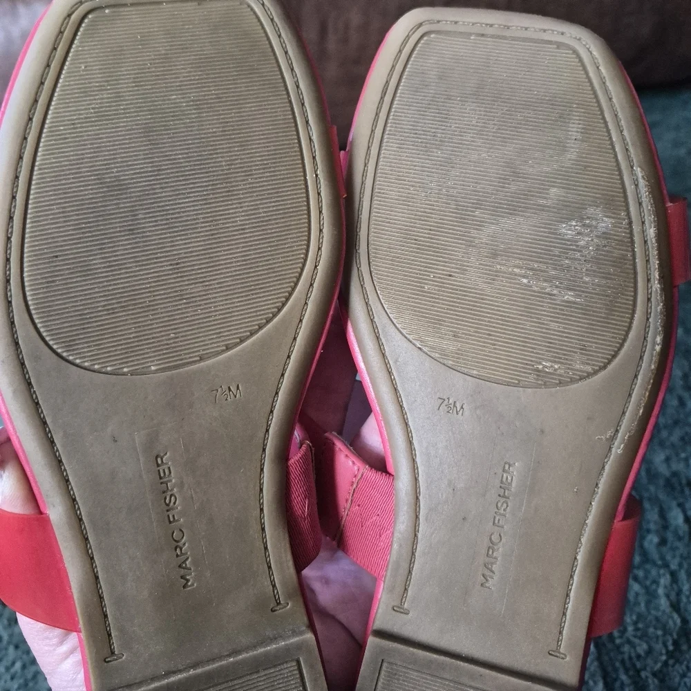 Marc Fisher Red Pink Sandals 7.5M